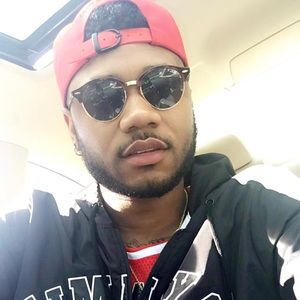 Meet your Posher, Devron